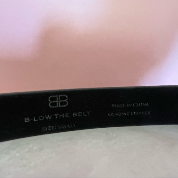 Bri Bri Waist Belt in Black & Silver
B-Low the Belt SMALL - Picture 6 of 7